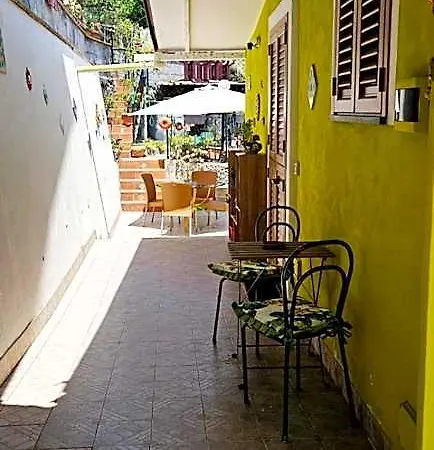 Bed & Breakfast Maria 3*